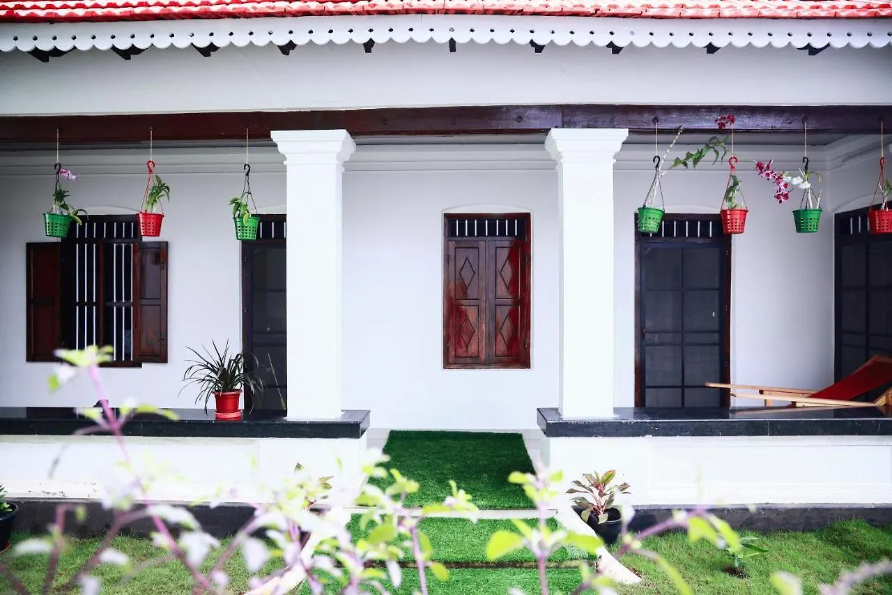 Bobbys Corner Apartment Alappuzha Homestay